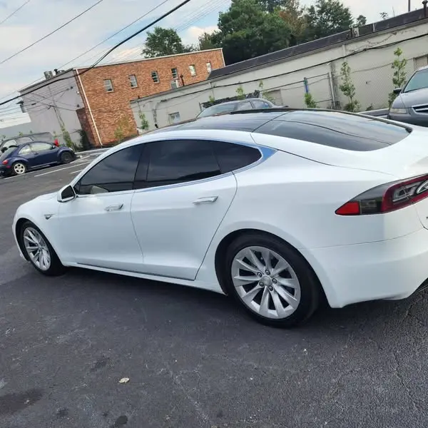 Carbon Tint